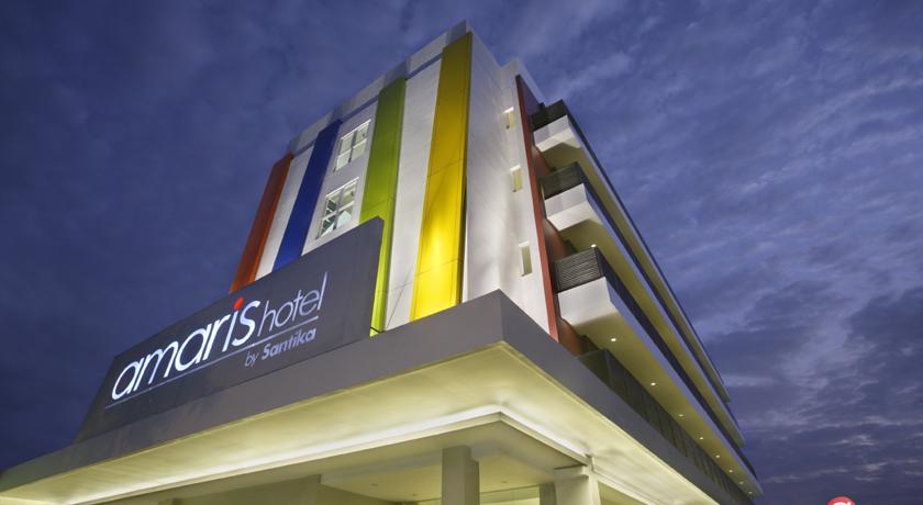 Amaris Hotel Cirebon Exterior photo